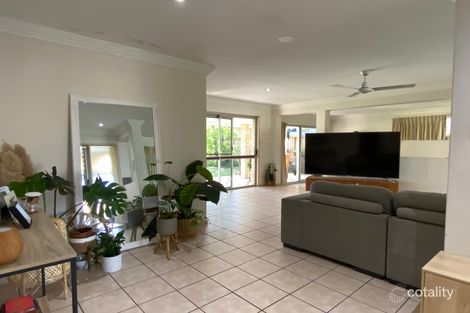 Property photo of 6 Sheridan Park Avenue Broadbeach Waters QLD 4218