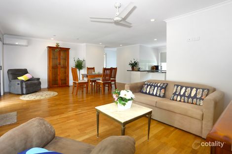 Property photo of 2/40 Botanical Drive Labrador QLD 4215