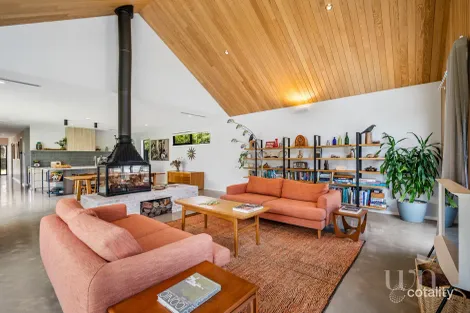 Property photo of 7 Ailsa Street Mount Martha VIC 3934