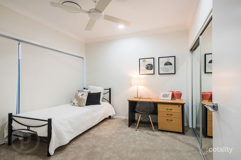 Property photo of 28 Hawksbury Crescent Wakerley QLD 4154