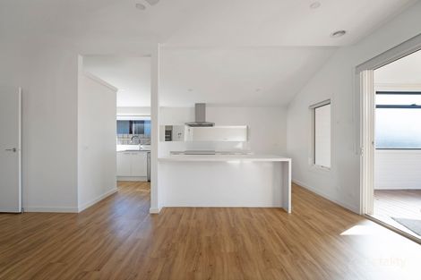 Property photo of 15 Kenwyn Court Cowes VIC 3922