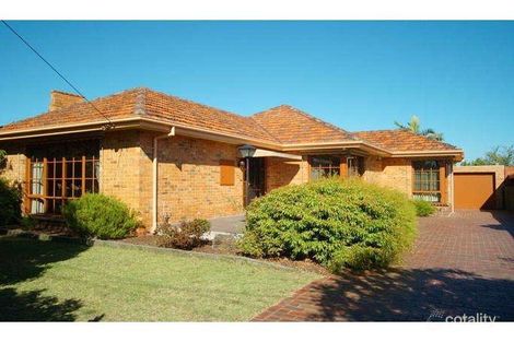 Property photo of 3 Lancaster Street Bentleigh East VIC 3165