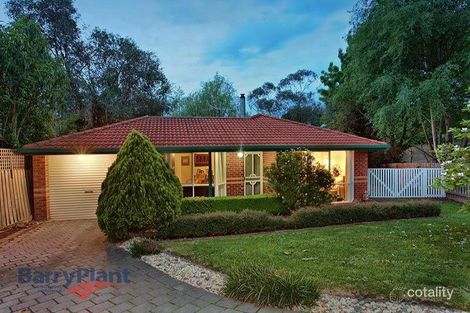 9 Ashley Ct, Seville, VIC 3139