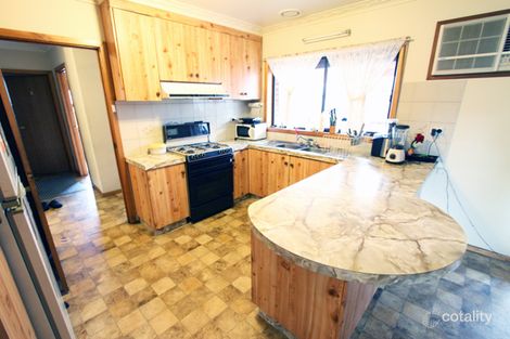 Property photo of 46 St Albans Road East Geelong VIC 3219