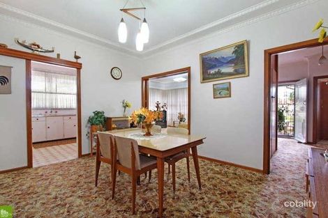 Property photo of 10 Arrow Avenue Figtree NSW 2525