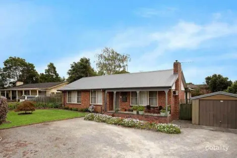 2 Lilac St, Bayswater, VIC 3153
