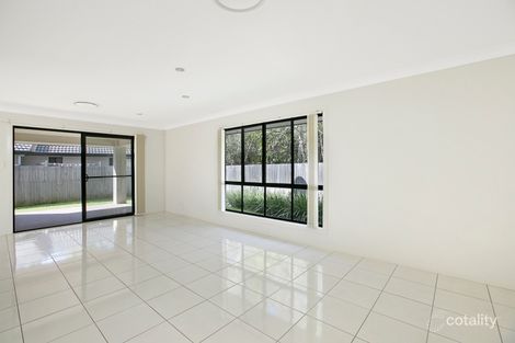 Property photo of 2/112 Beach Street Cleveland QLD 4163
