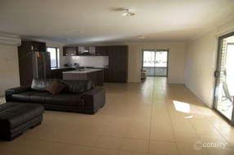 Property photo of 11 Woodswallow Place Bellbowrie QLD 4070