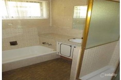 Property photo of 17 Ceriman Street Macgregor QLD 4109