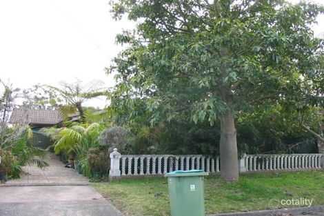 62 Berne St, Bateau Bay, NSW 2261
