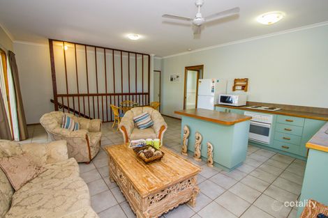 Property photo of 2/4 Zamia Court Agnes Water QLD 4677