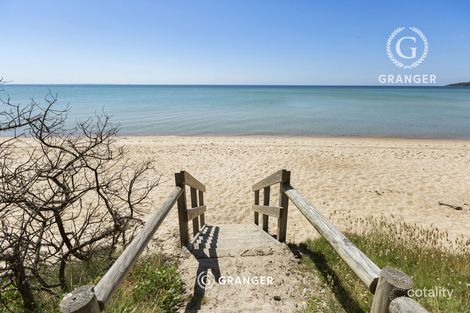 Property photo of 34 Charles Street Dromana VIC 3936