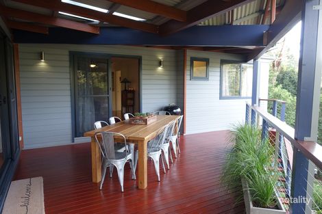 Property photo of 10 Nita Place Bomaderry NSW 2541