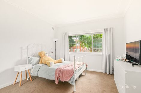 Property photo of 31 Henry Kendall Crescent Mascot NSW 2020