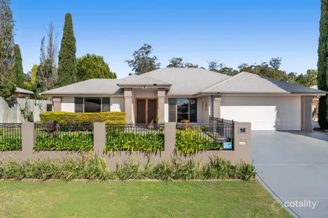 14 CURRAWONG ST, RANGEVILLE, QLD 4350
