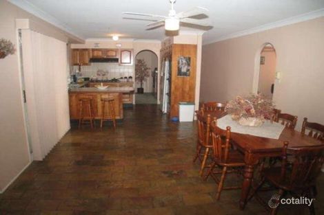 Property photo of 19 Gunn Place St Helens Park NSW 2560