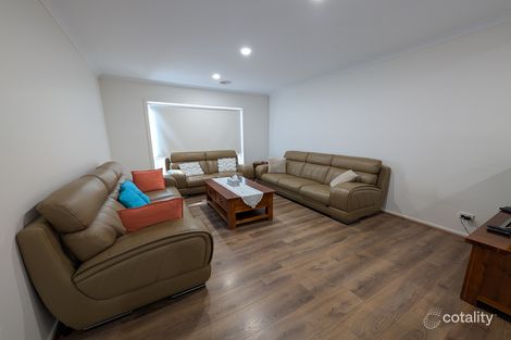 Property photo of 55 Biltmore Crescent Roxburgh Park VIC 3064