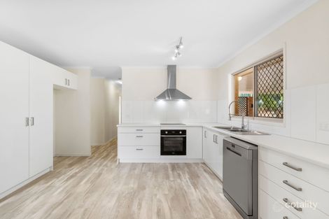 Property photo of 3 Comley Court Boronia Heights QLD 4124