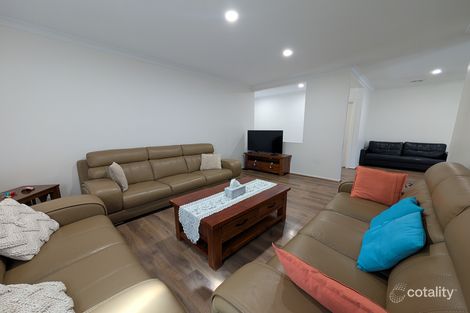Property photo of 55 Biltmore Crescent Roxburgh Park VIC 3064