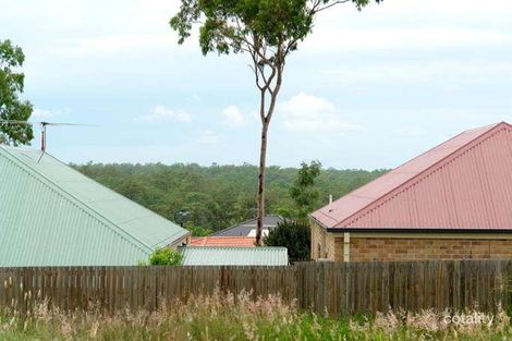 Property photo of 6 Burnside Place Forest Lake QLD 4078