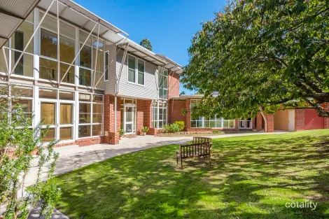 Property photo of 165 Zig Zag Road Mount Macedon VIC 3441