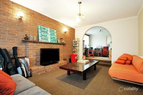 Property photo of 13 Zina Grove Mooroolbark VIC 3138