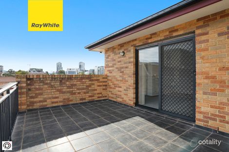 Property photo of 3/41 Gladstone Avenue Wollongong NSW 2500