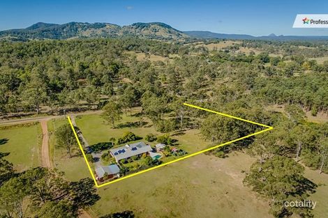 Property photo of 157 Shadbolt Road Mothar Mountain QLD 4570