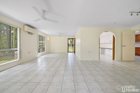 Property photo of 8 Capricorn Crescent Norman Gardens QLD 4701