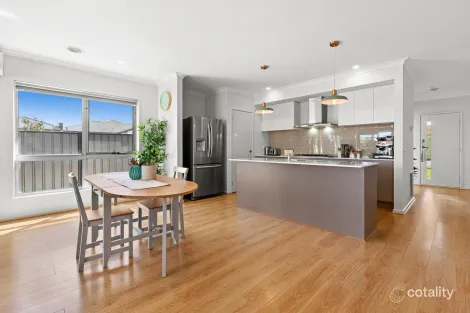 Property photo of 13 Eldorado Loop Mernda VIC 3754