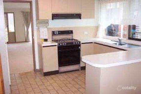 Property photo of 104 Chalcot Drive Endeavour Hills VIC 3802