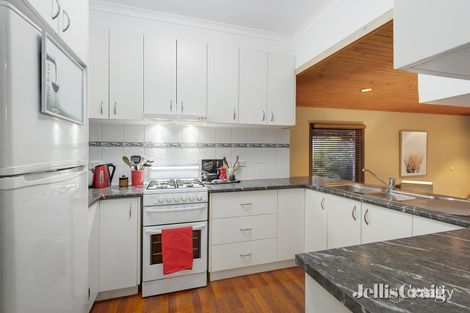 Property photo of 9 Yallambee Way Croydon VIC 3136