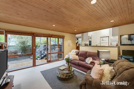 Property photo of 9 Yallambee Way Croydon VIC 3136
