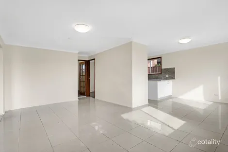 2/11 Armidale Ave, Nelson Bay, NSW 2315