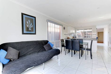 Property photo of 20 Fiona Court Werribee VIC 3030