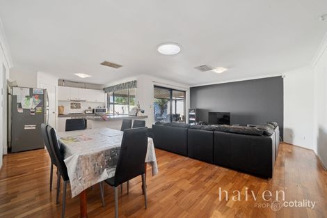 Property photo of 28 Brown Crescent Seville Grove WA 6112