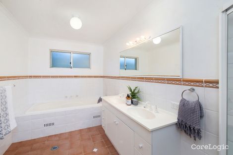 Property photo of 1/5 Dover Road Wamberal NSW 2260