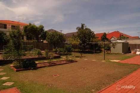 Property photo of 34 Warringah Road Narraweena NSW 2099
