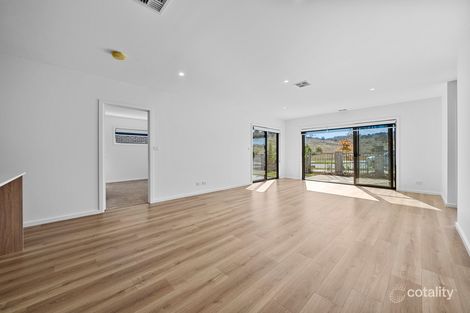 Property photo of 33 Sculthorpe Avenue Whitlam ACT 2611