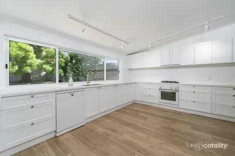 Property photo of 14 Marsh Street Armidale NSW 2350