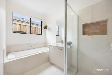 Property photo of 52 Dutch Road Sunbury VIC 3429