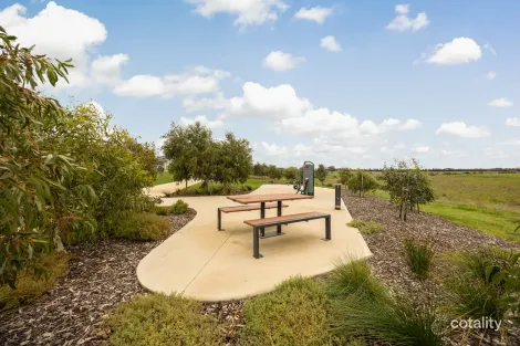 Property photo of 52 Dutch Road Sunbury VIC 3429