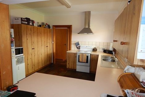 Property photo of 12 Flinders Avenue Port Lincoln SA 5606