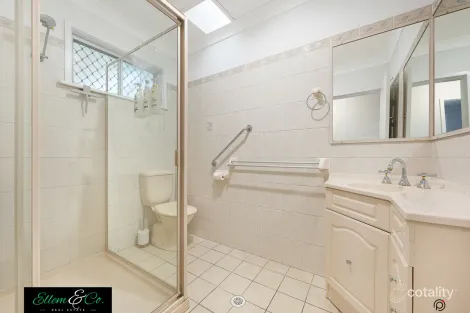 Property photo of 19 Oldfield Street Warilla NSW 2528