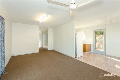 Property photo of 16 Acacia Court Kin Kora QLD 4680