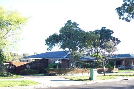 4 Stephens Cl, Endeavour Hills, VIC 3802