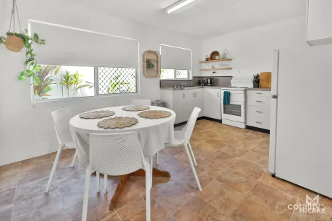 Property photo of 4/121 Herbert Street Bowen QLD 4805