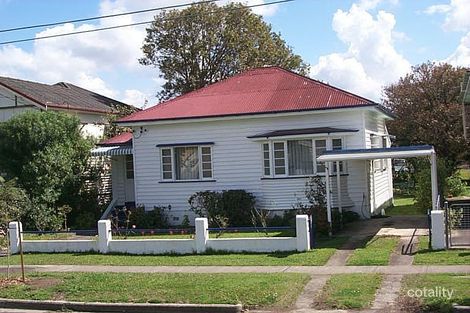 26 Bennetts Rd, Camp Hill, QLD 4152