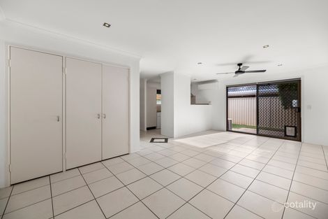 Property photo of 1/141 Central Street Labrador QLD 4215