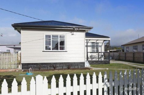 9 Falcon Rd, Claremont, TAS 7011